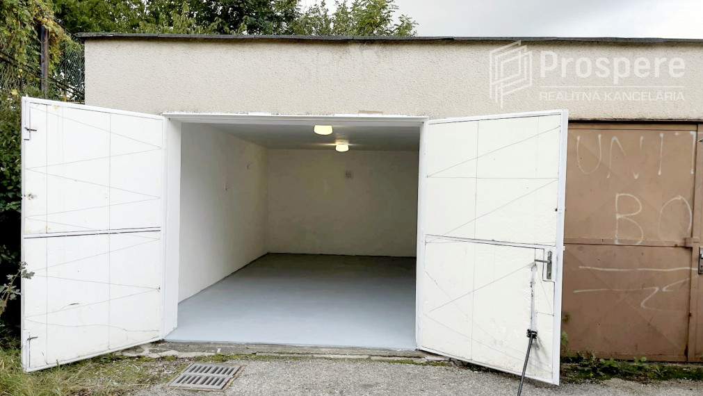 PREDANÉ - Garáž BENADOVA, 25m2, Košice - FURČA