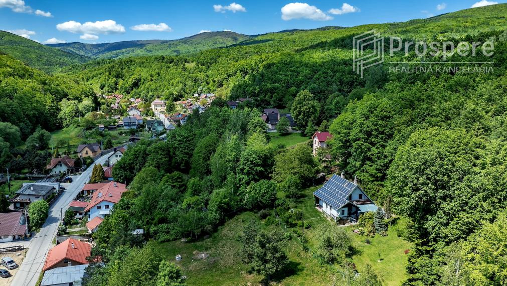 REZERVOVANÉ - 7 izbový rodinný dom ZLATÁ IDKA, Košice -okolie okolie