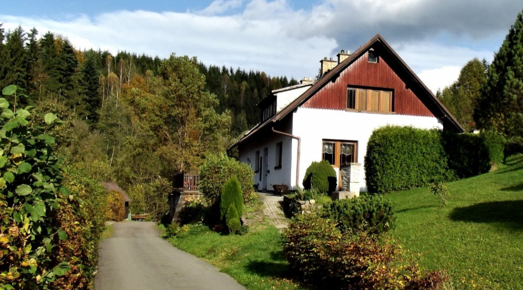 DOPYT - Chalupa, chata Košice - okolie