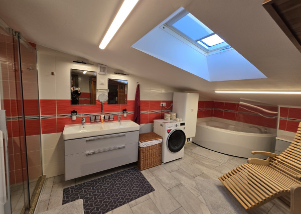 PRENAJATÉ - Moderný 3izbový apartmán 105m2, SAUNA, Košice - Sever