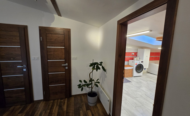 PRENAJATÉ - Moderný 3izbový apartmán 105m2, SAUNA, Košice - Sever - fotografia 8